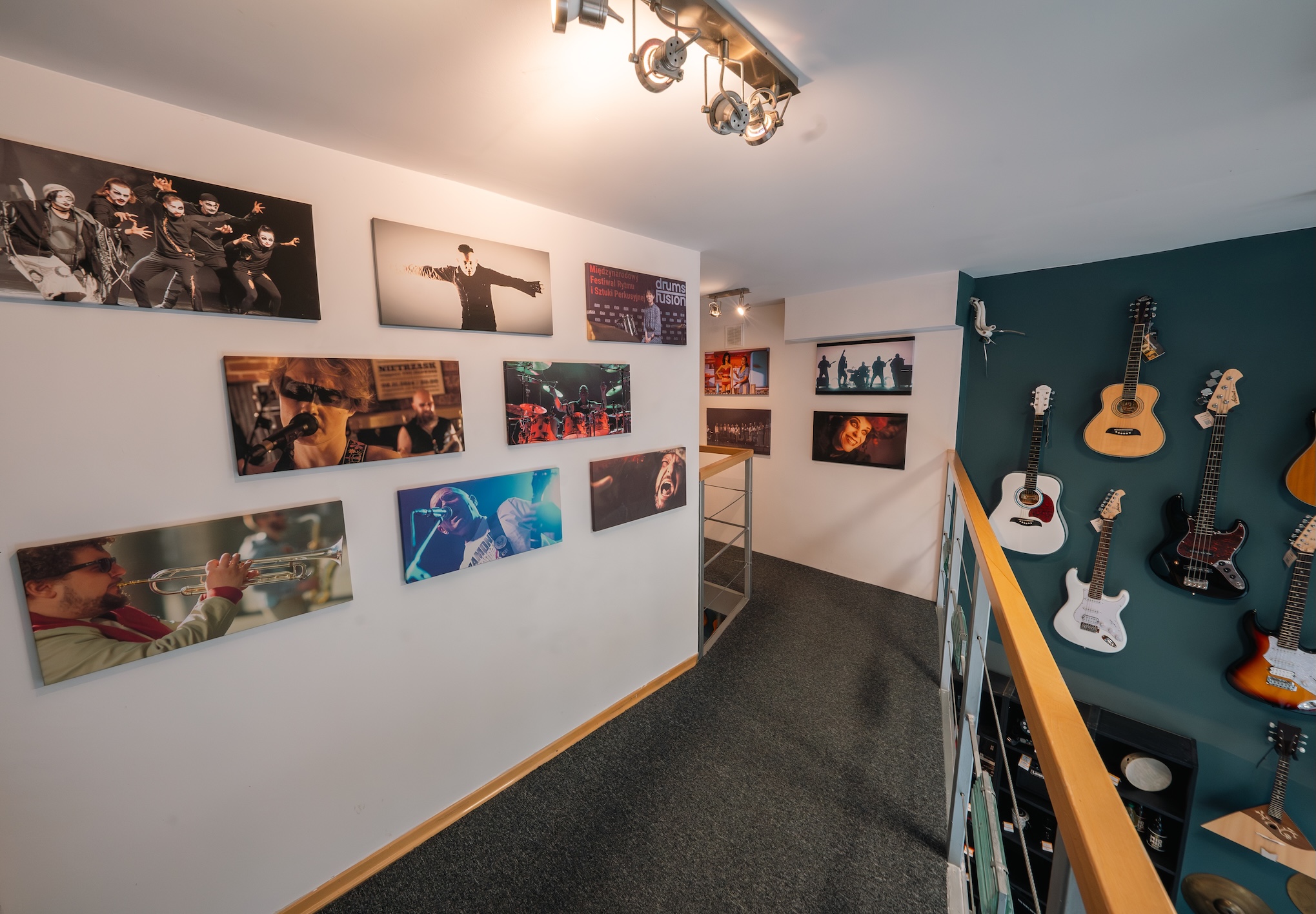 Fundacja 1025 przy Brumi w Toruniu – działania kulturalne, edukacja muzyczna i organizacja wydarzeń artystycznych w sąsiedztwie Krzywej Wieży.